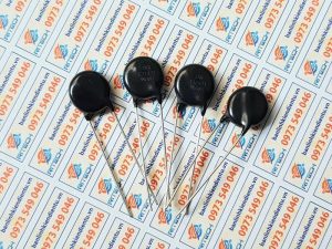 Tụ chống sét Varistor E11471 ERZE11F471 470V 13mm