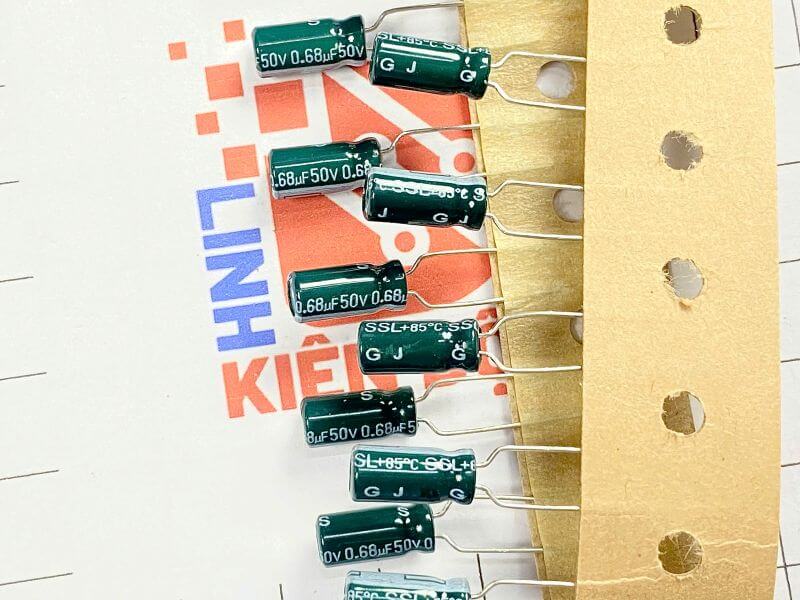 Tụ hoá 0.68uF 50V 5x11mm_1 Tụ hoá 0.68uF 50V 5x11mm
