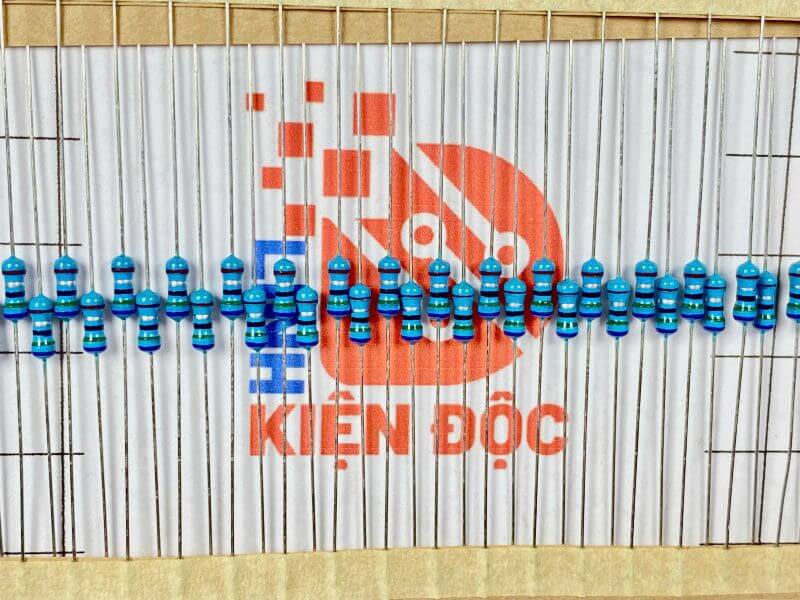 Điện trở 7R5 1-4W Điện trở 7R5 1-4W