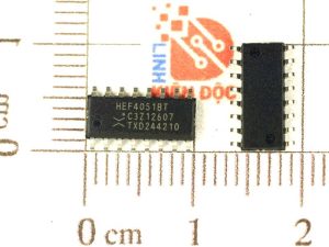 HEF4051BT