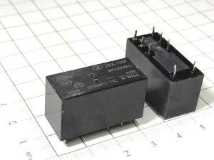Relay JQX-115F 005-2ZS4(551) 5VDC 8A 8 chân