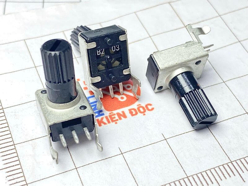 RV09 CHÂN NẰM 20K-B203_1 RV09 CHÂN NẰM 20K-B203_1