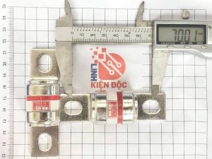 Cầu chì sứ RGS18 660V 80A_1