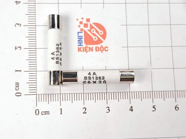 R058 250V 4A