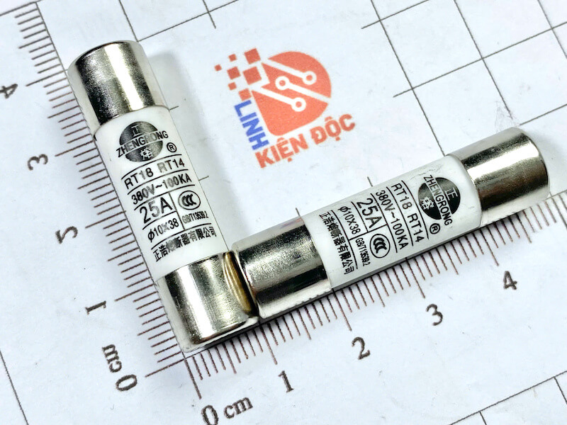 RT18 RT14 10x38 25A 380V