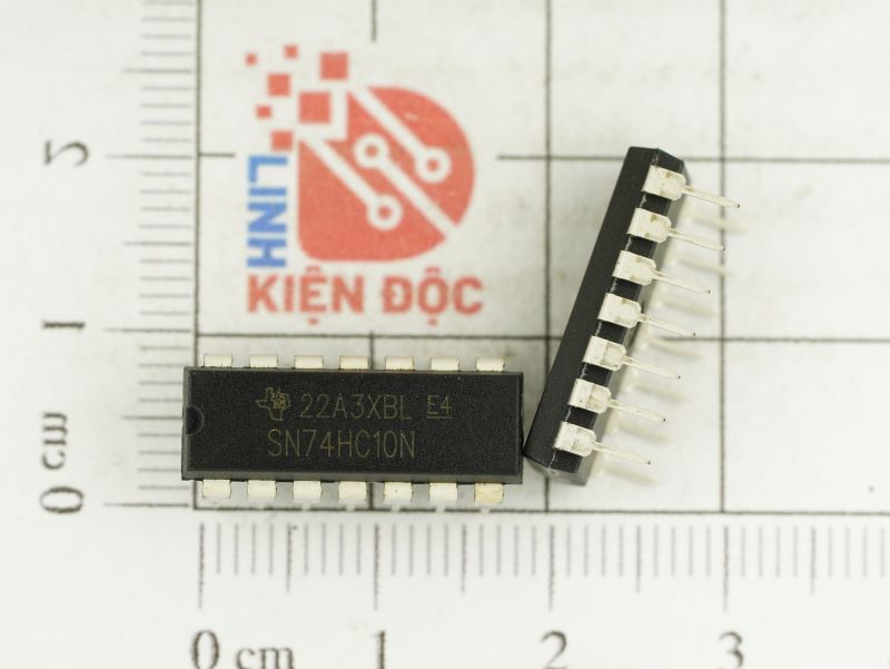 74HC10, SN74HC10N IC số cổng NAND 3 đầu vào DIP-14