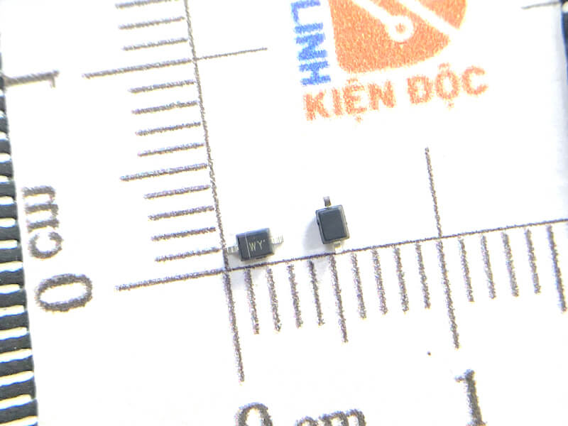 BZT52C2V0S WY SOP-323 0805