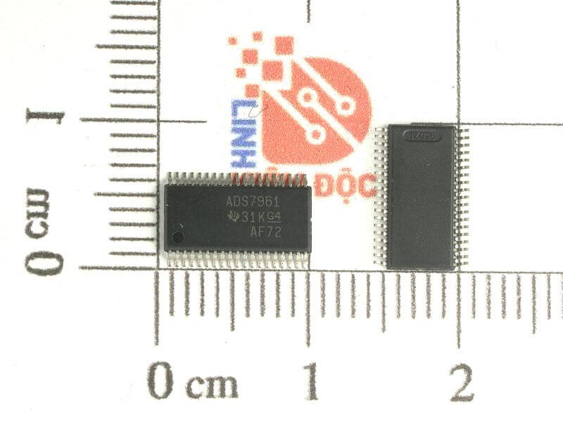 ADS7961 ADS7961