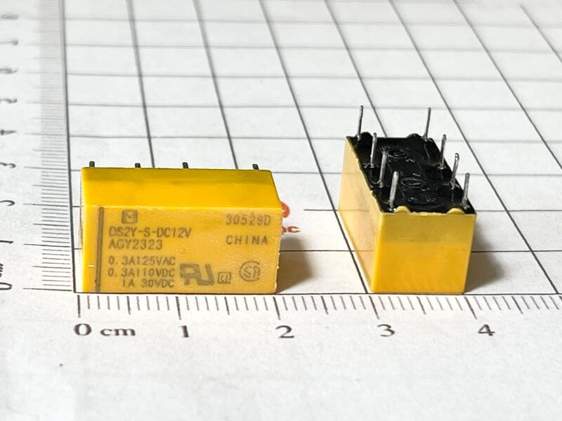 DS2Y-S-DC12V Relay 12V 8 chân