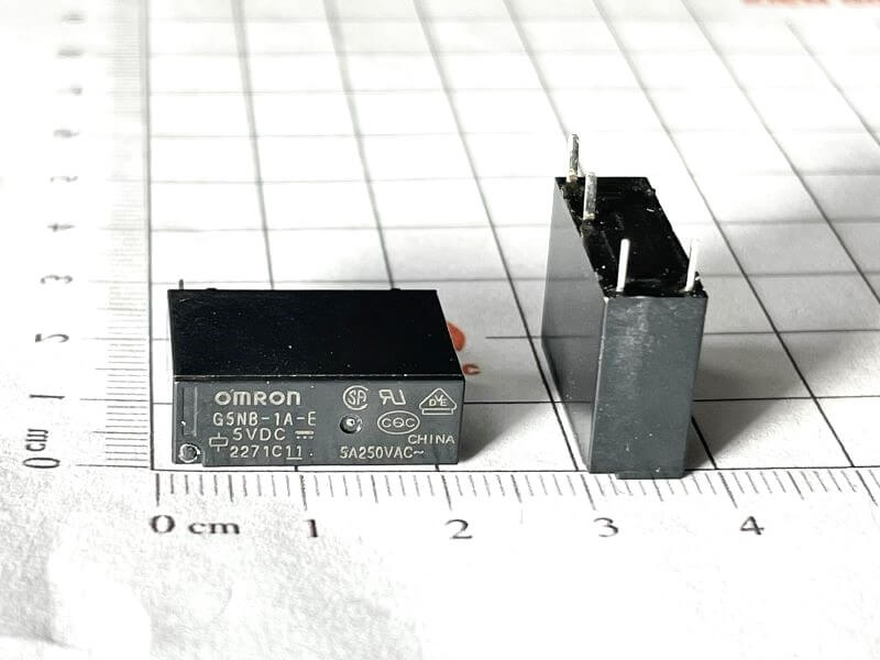 G5NB-1A-E 5VDC Relay Omron 5V 5A 4 chân