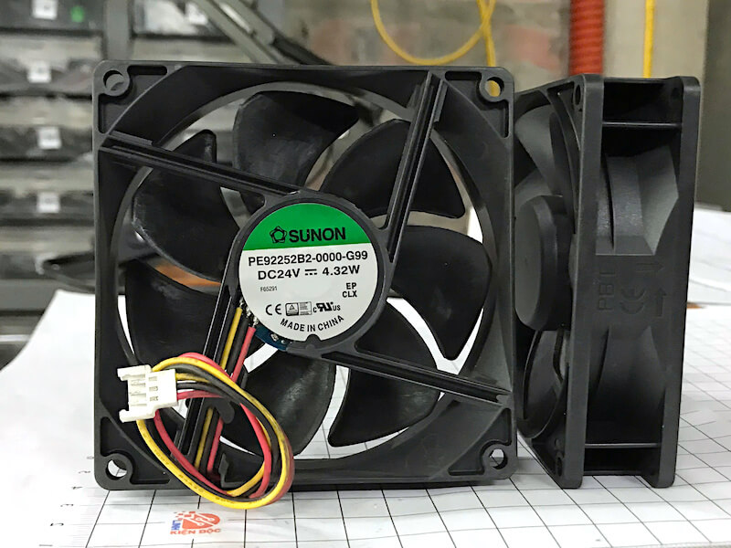 Quạt tản nhiệt Sunon PE92252B2-0000-G99 24V 4.32W 92x92x25mm 3 dây tháo máy