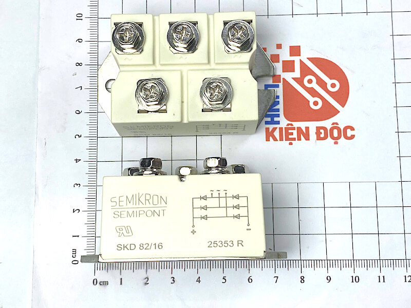 SKD82/16