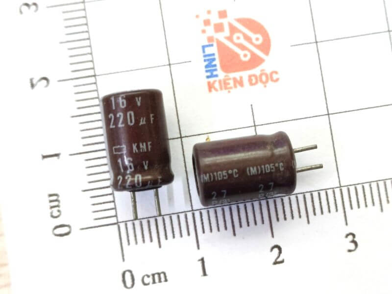Tụ hóa 220uF 16V KMF kích thước 5x12mm 1 Tụ hóa 220uF 16V KMF kích thước 5x12mm 1