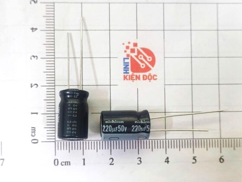 Tụ hóa Nichicon 220uF 50V kích thước 10x16mm
