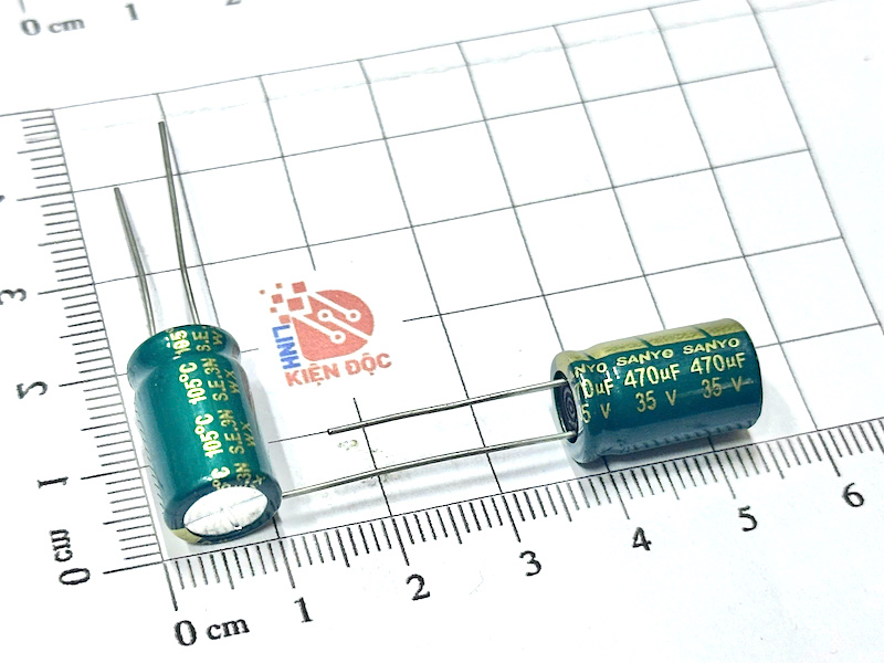 Tụ hoá 470uf 35v SANYO 10x16 (màu xanh)
