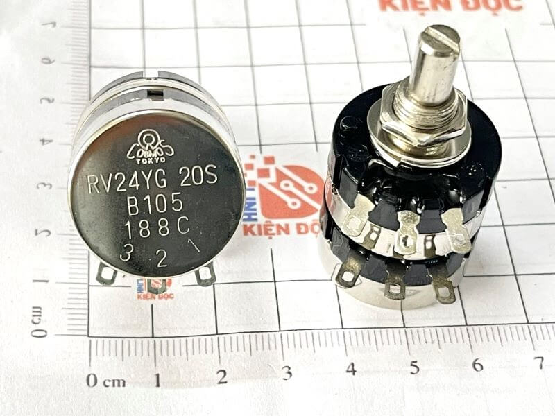 Biến trở đôi TOCOS RV24YG 20S B105 1M 2W
