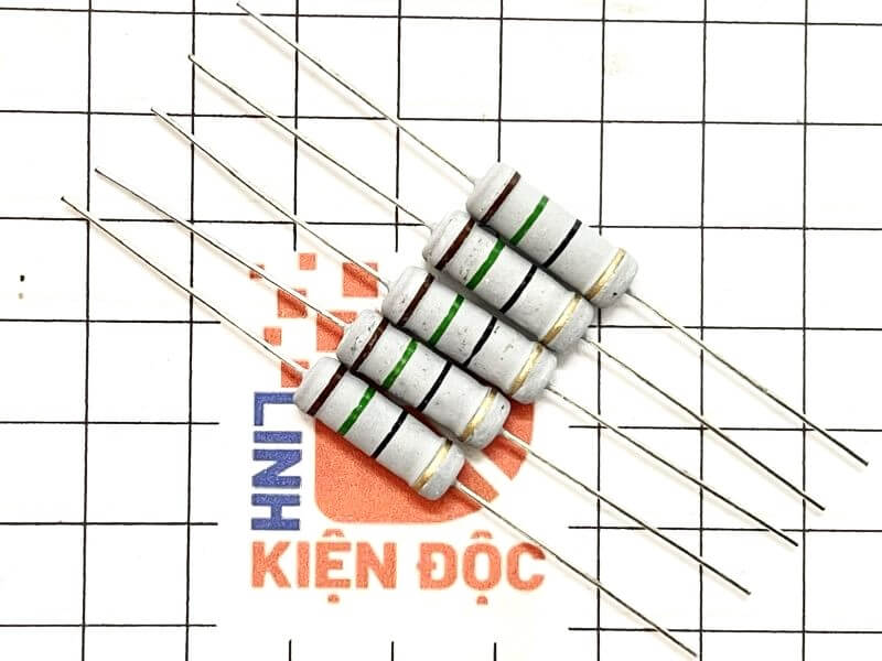 Điện trở vạch 3W 15R 5% 4 vòng màu