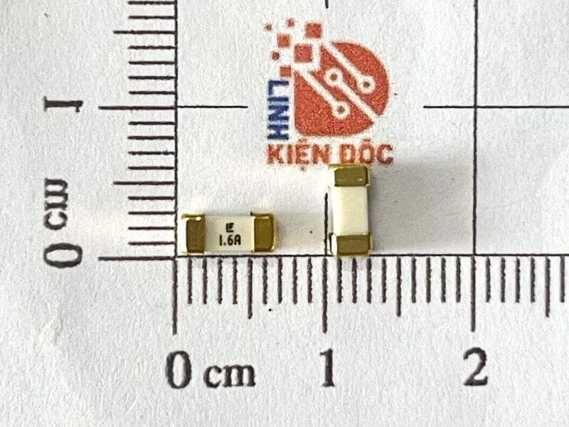 Cầu chì sứ dán 1.6A 125V LF1.6A 6.1×2.69mm 1808 - Ảnh 2