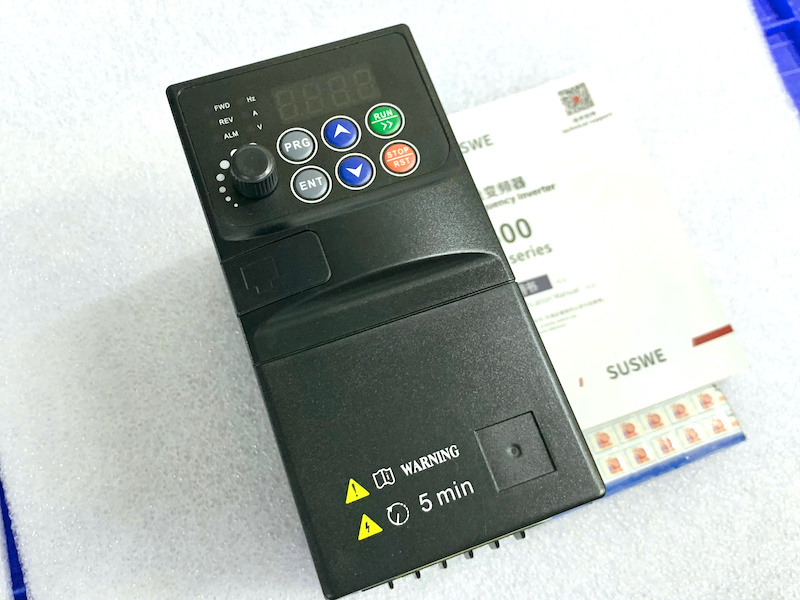SU600-1R5G3
