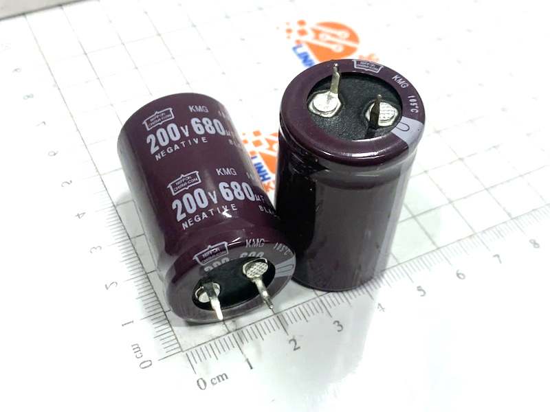 Tụ hoá 200V 680UF 25x40mm