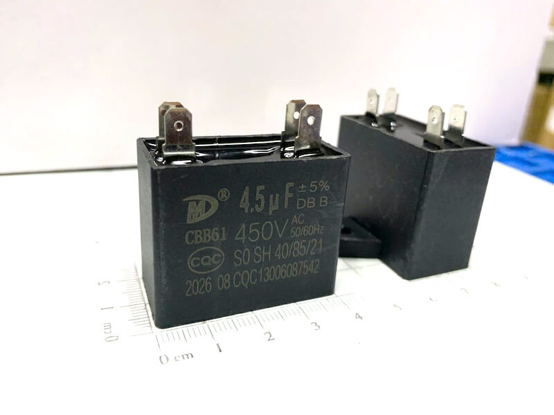 Tụ quạt CBB61 450V 4.5UF 4 chân Smiler
