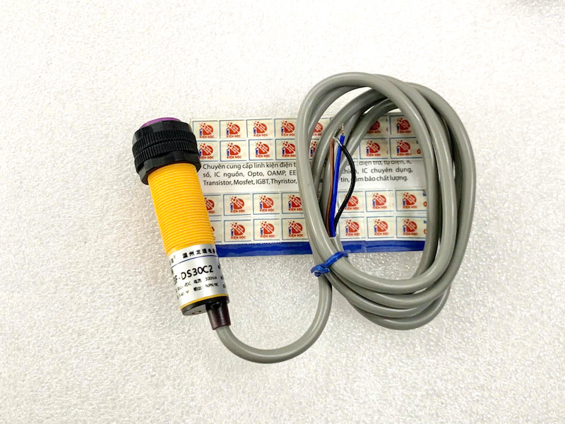 Cảm biến hồng ngoại E3F-DS30C2 NPN thường đóng 6-36VDC 3 dây